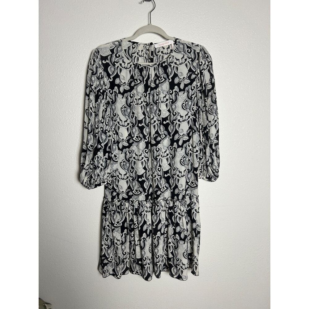 See By Chloe Sheer Black And White Art To Ware Knee Length Dress Size 38/8